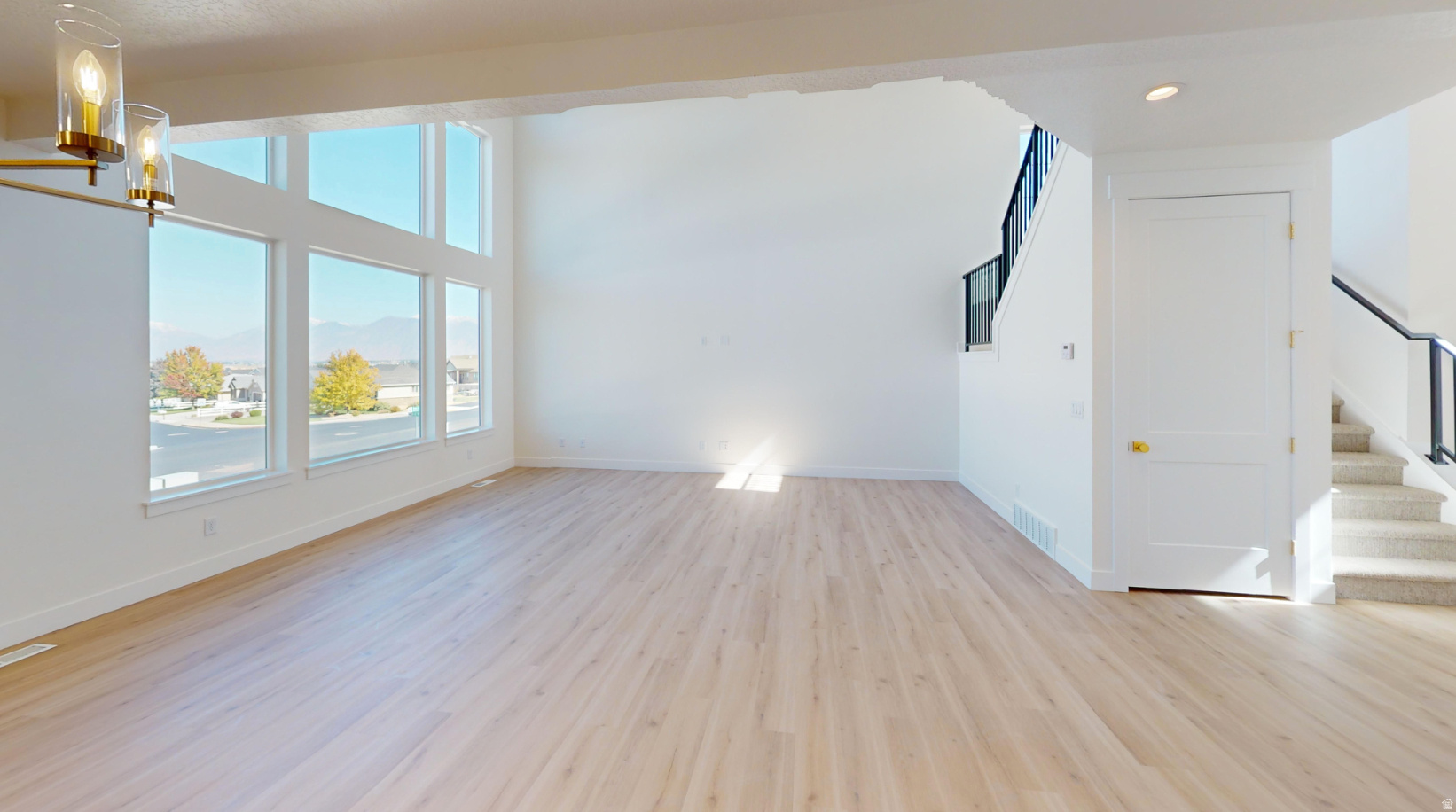 RASPBERRY FIELDS - Residential