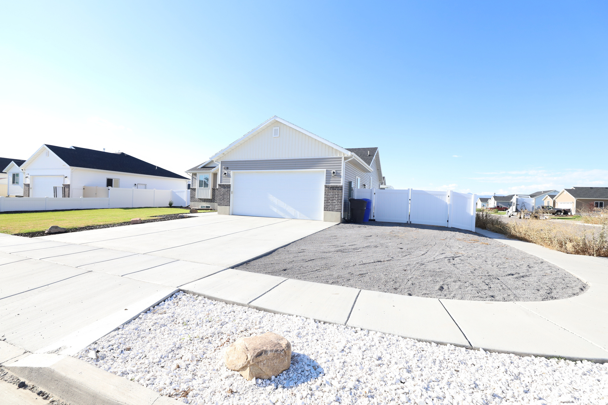 TREMONTON - Residential