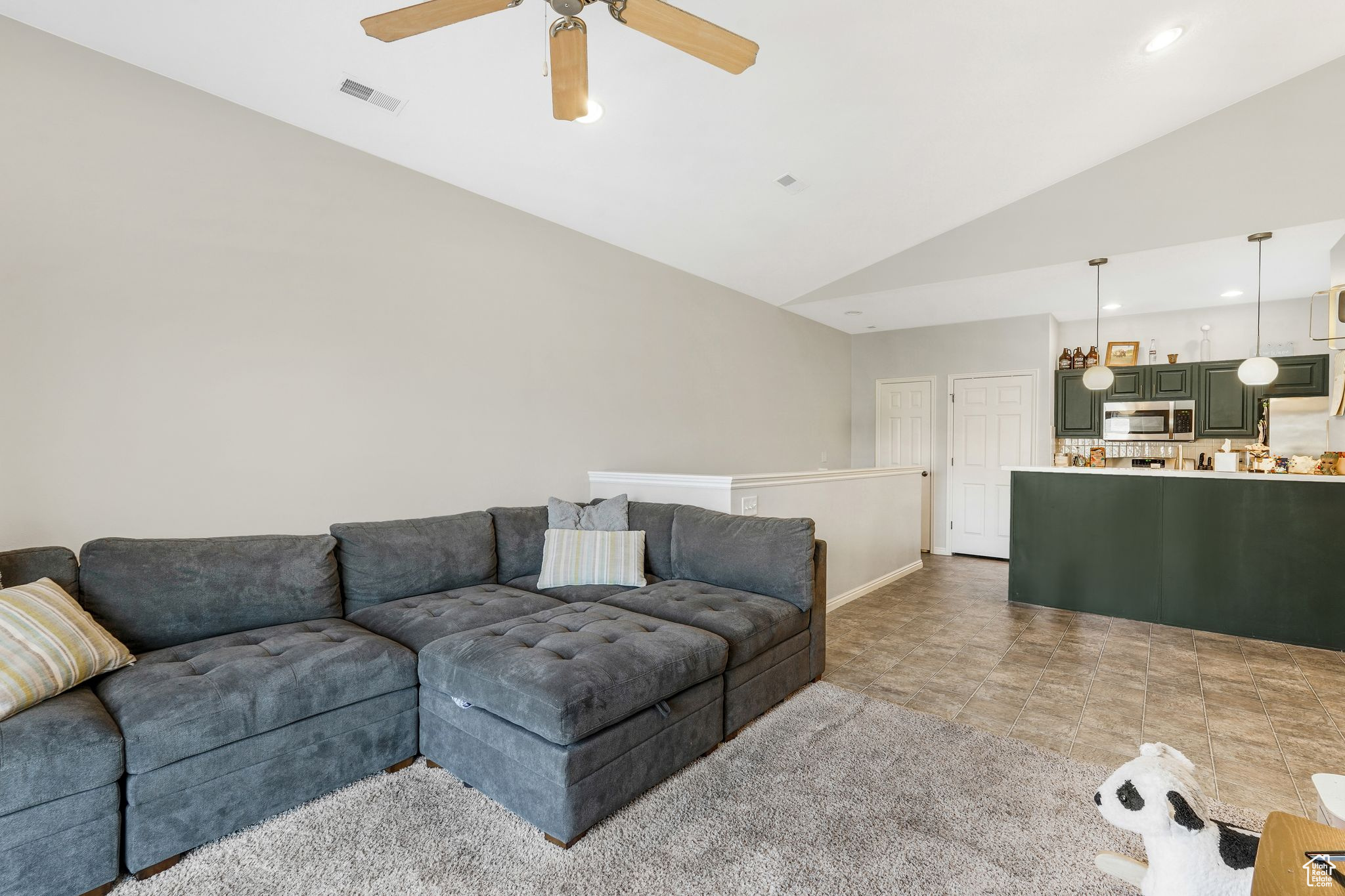 CANYON MEADOW - Residential