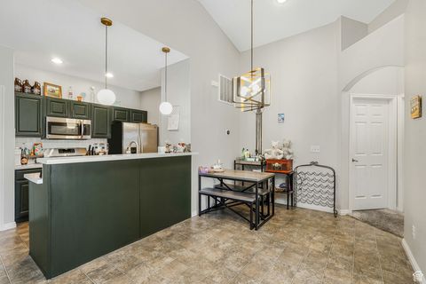 Tiny photo for 1077 CANYON MEADOW DR S #4, Provo, UT 84606 (MLS # 2119175)