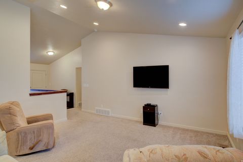 Tiny photo for 488 SLATE DR, Santaquin, UT 84655 (MLS # 2170246)