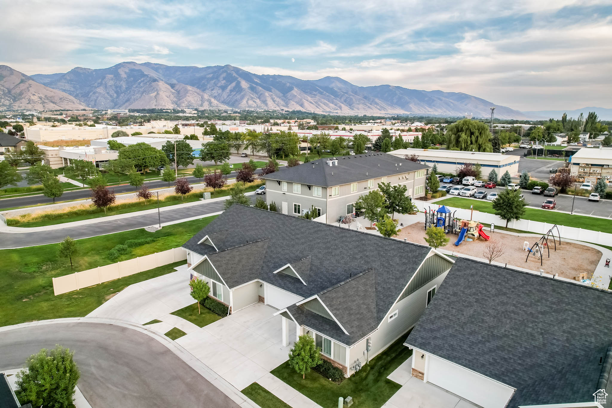 SUMMERLIN - Residential