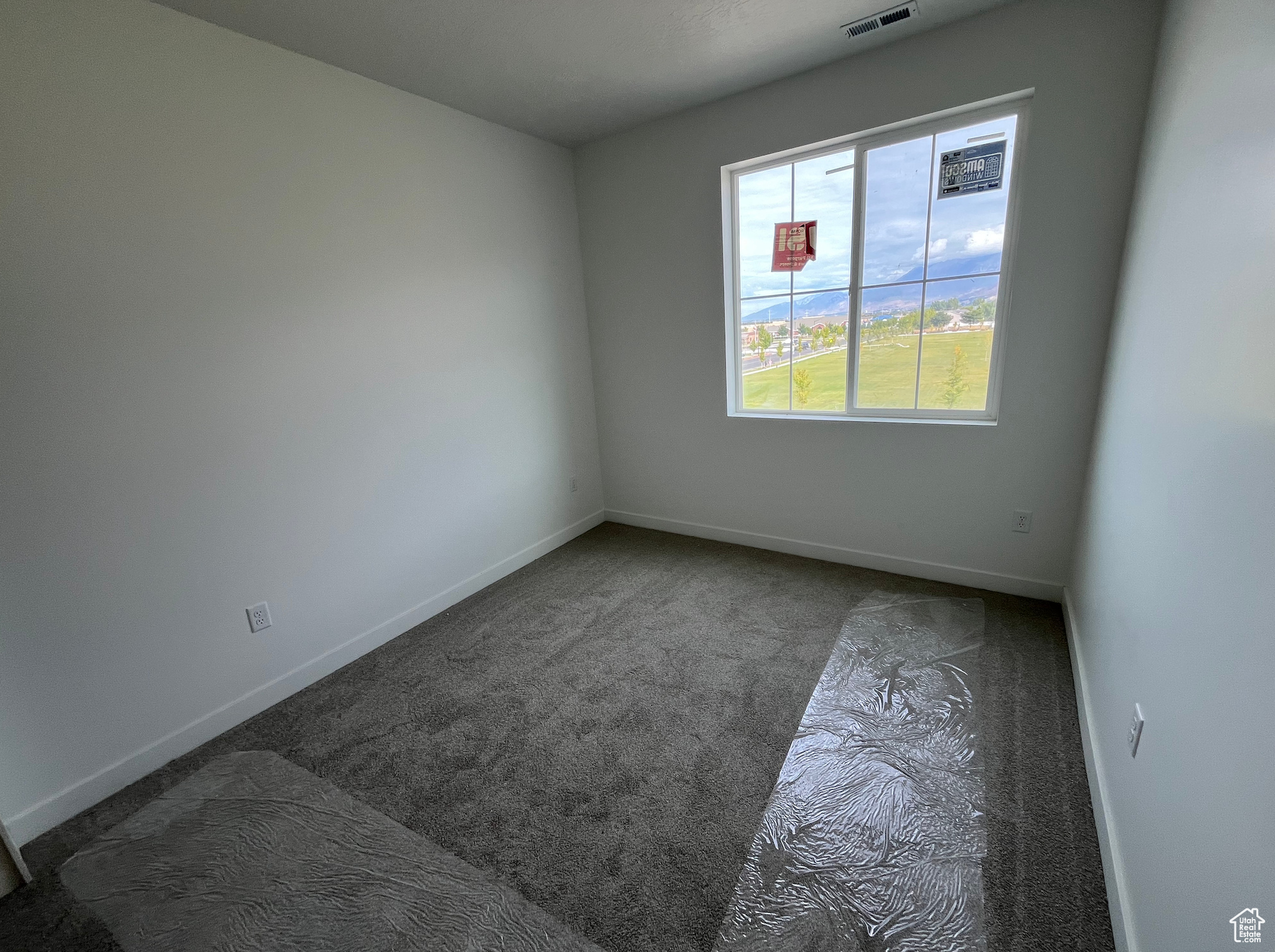 HUNTINGTON RANCH - Residential