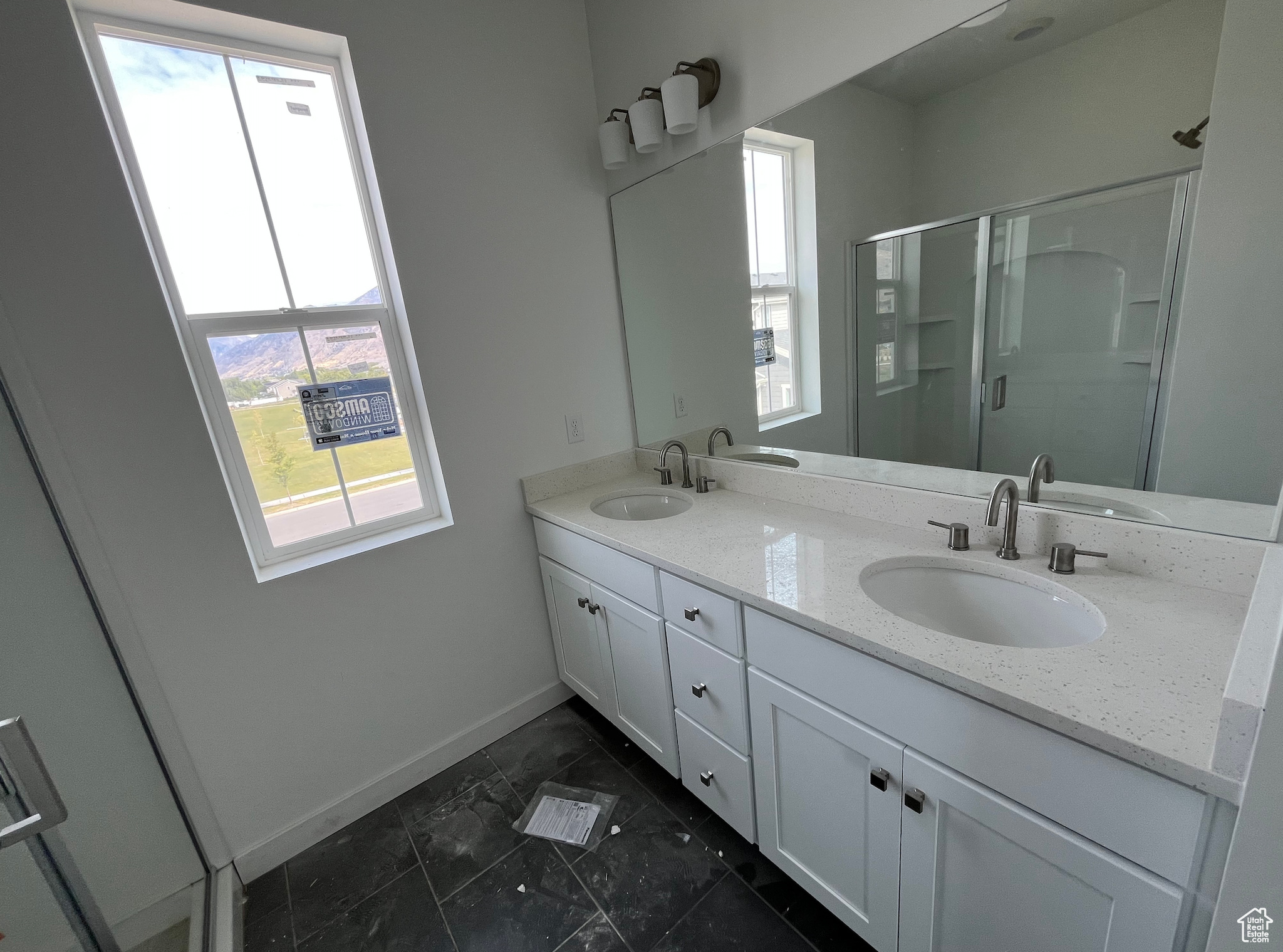 HUNTINGTON RANCH - Residential