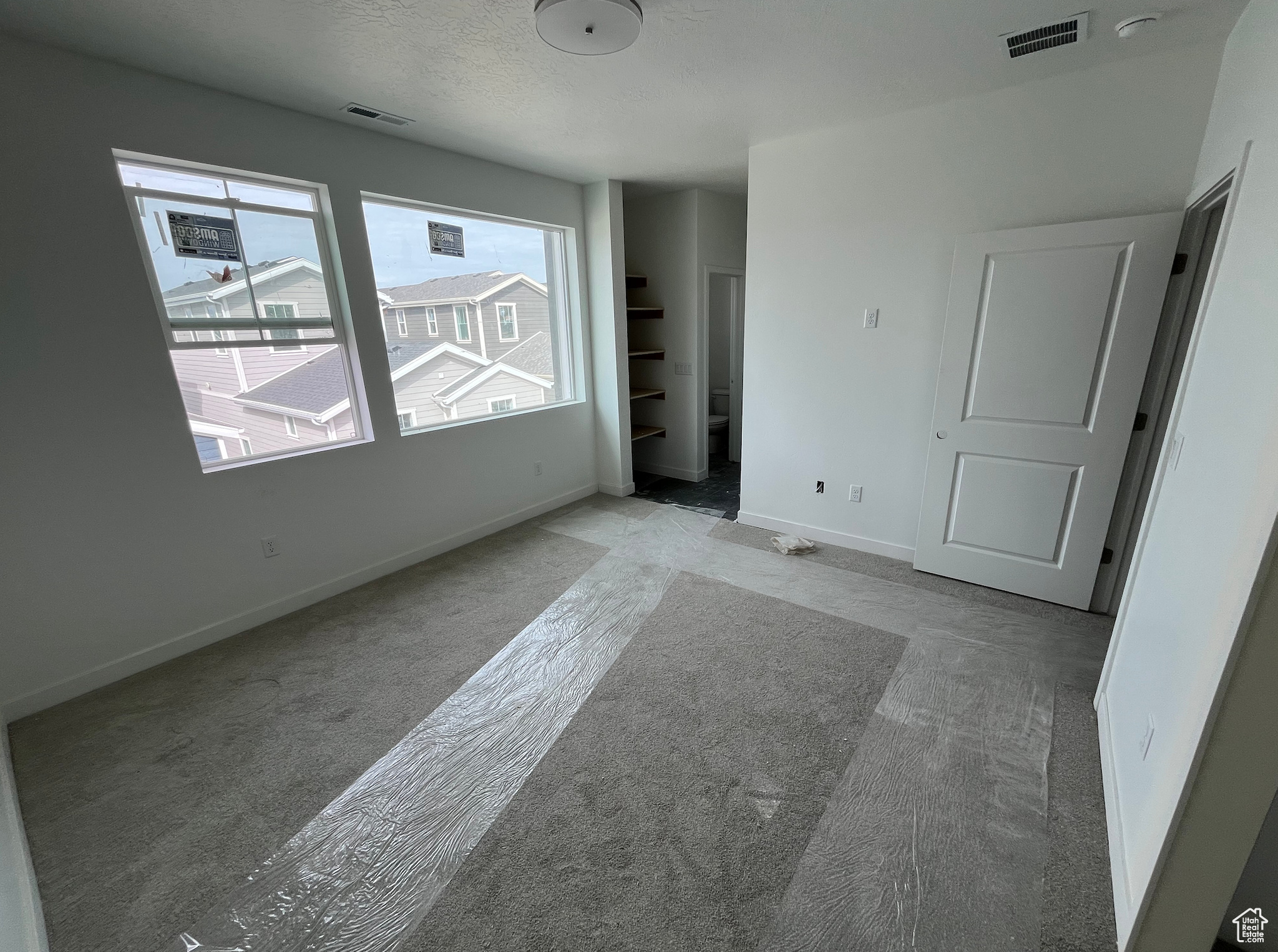 HUNTINGTON RANCH - Residential