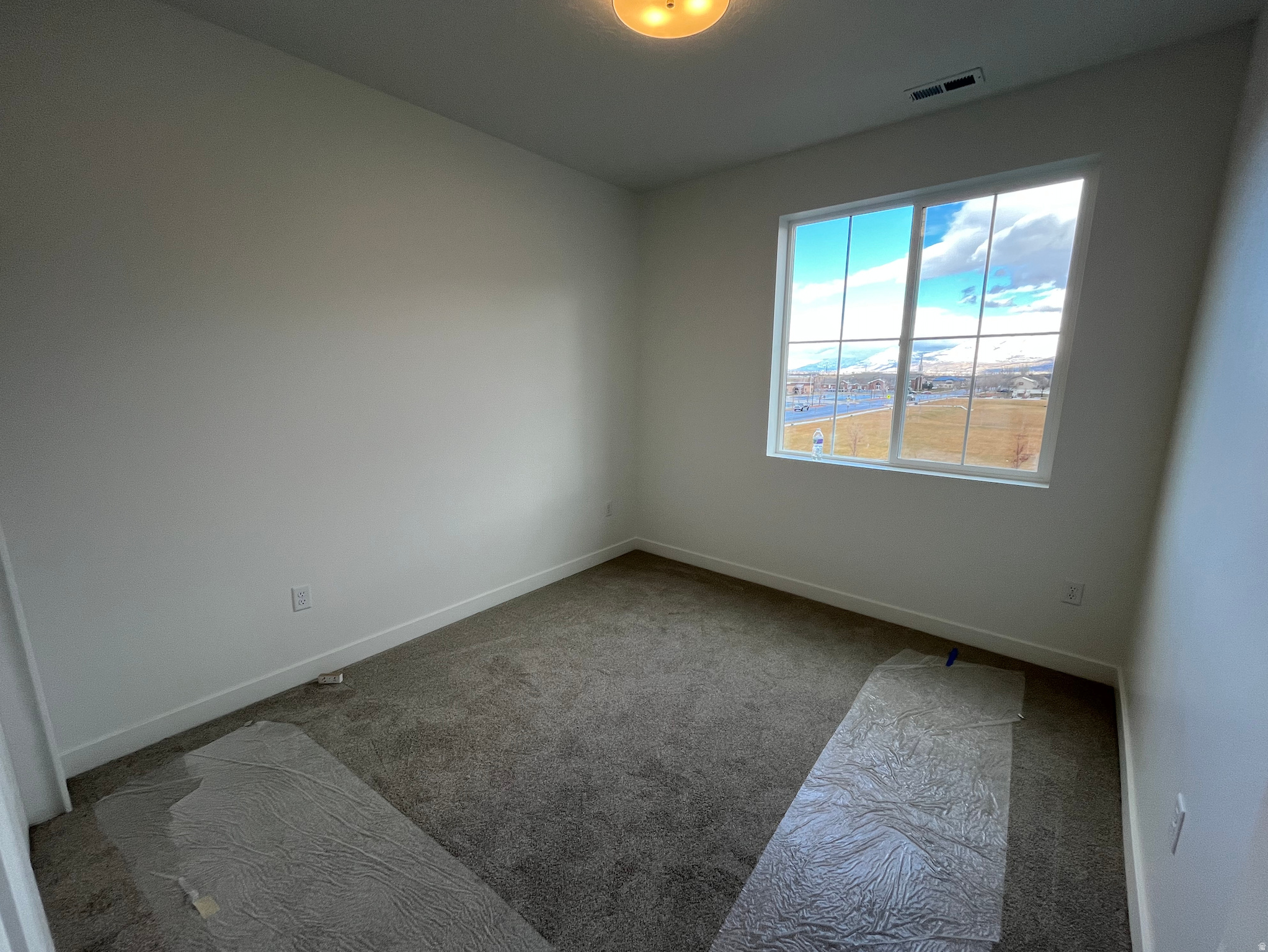 HUNTINGTON RANCH - Residential