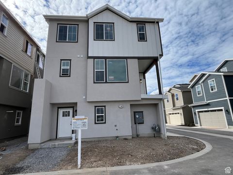 Tiny photo for 895 W HOBBLE CREEK CT S #90, Springville, UT 84663 (MLS # 2111375)