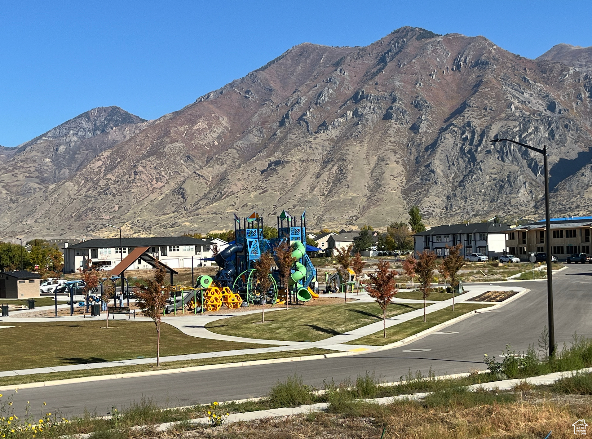 HUNTINGTON RANCH - Residential