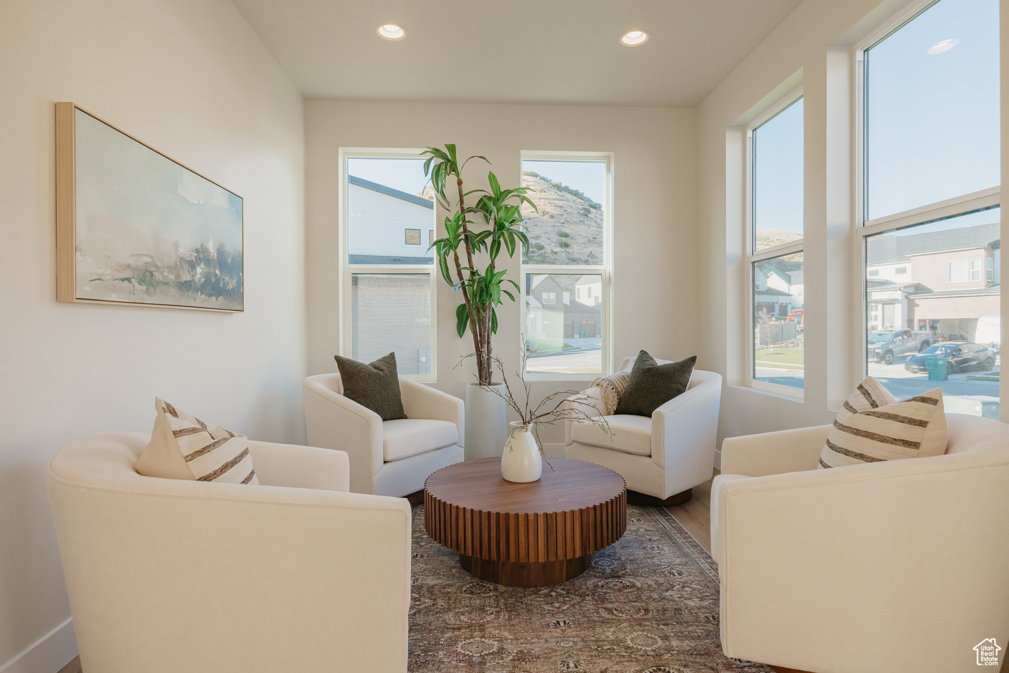 CANYON POINT - Residential