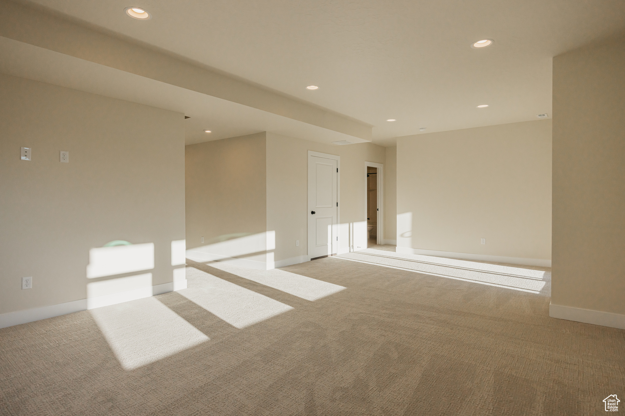 CANYON POINT - Residential