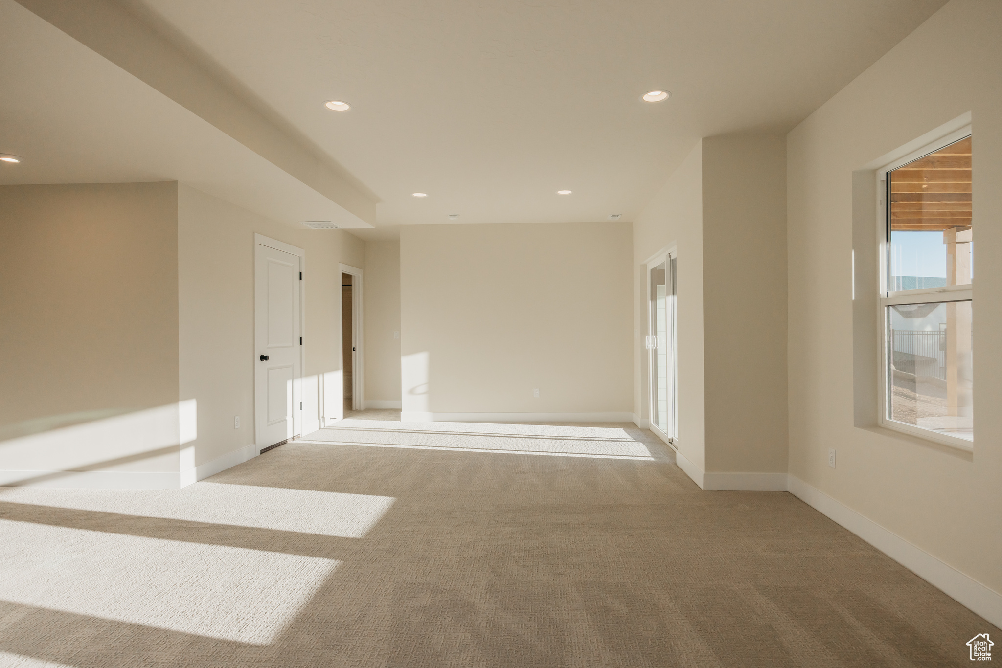 CANYON POINT - Residential