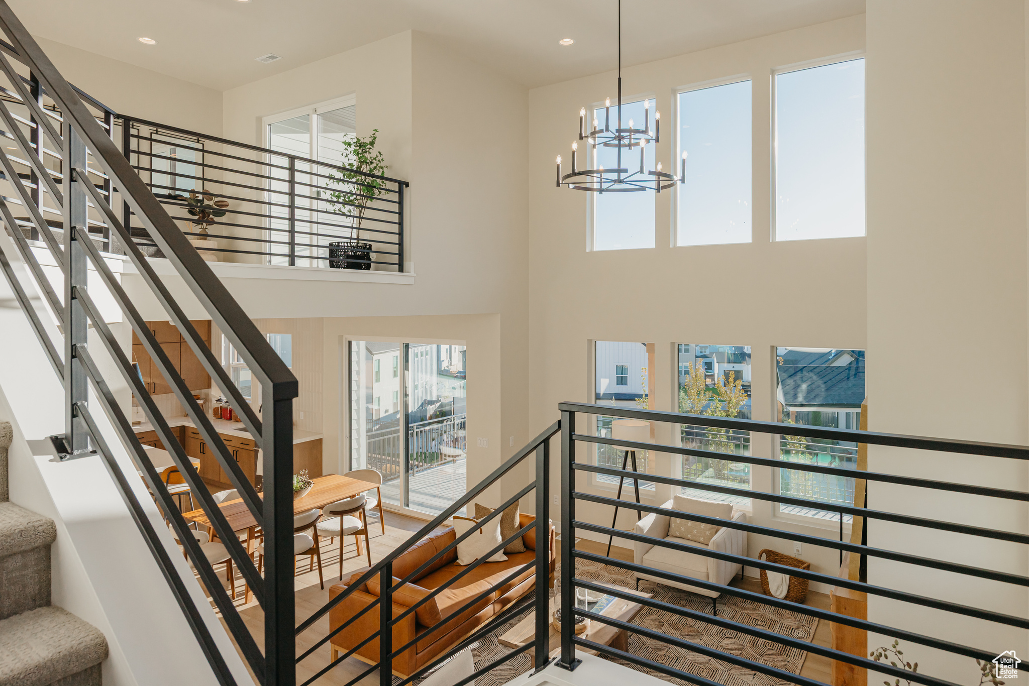 CANYON POINT - Residential