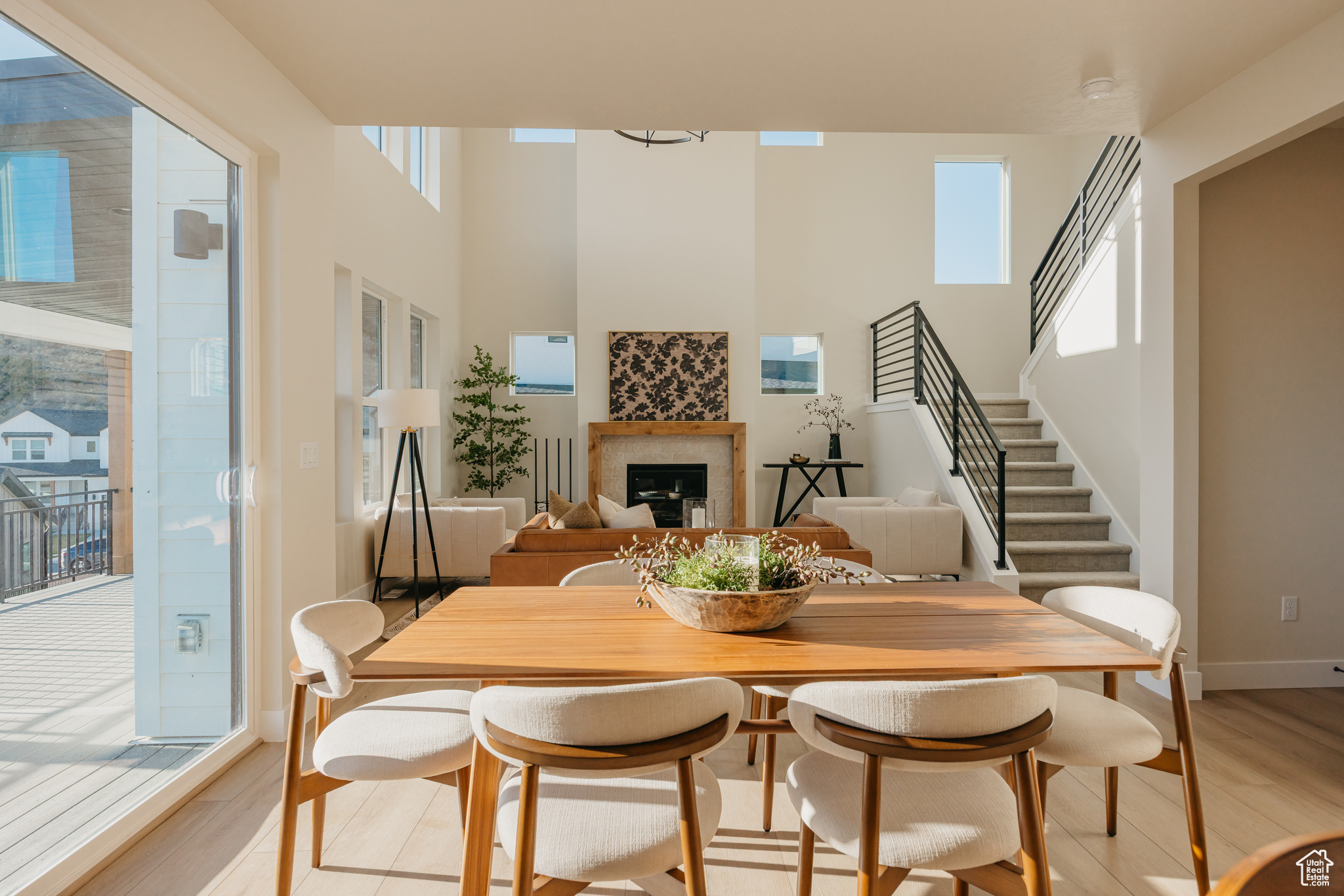 CANYON POINT - Residential