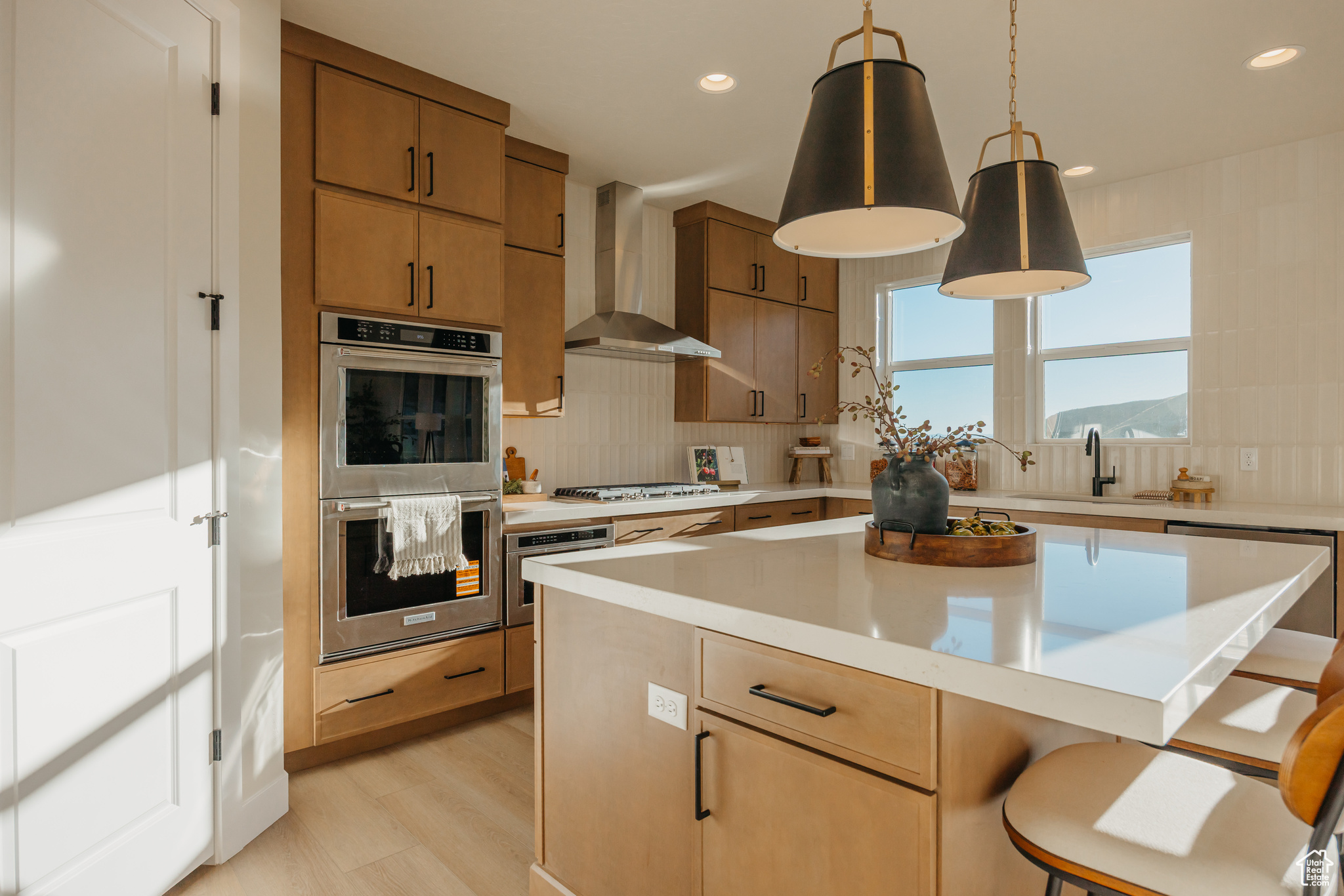 CANYON POINT - Residential