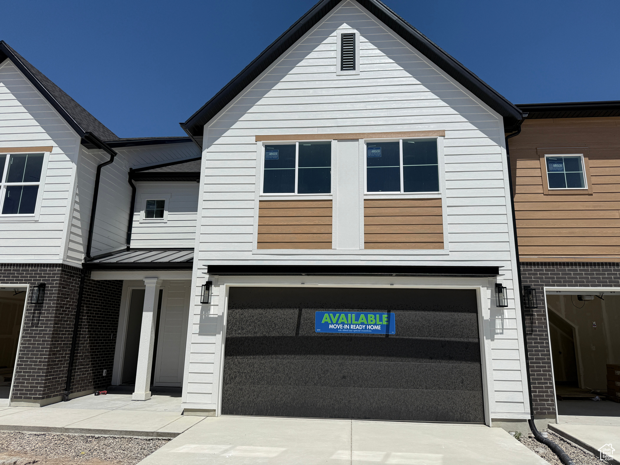 VILLAGES AT GREEN FARM - Residential
