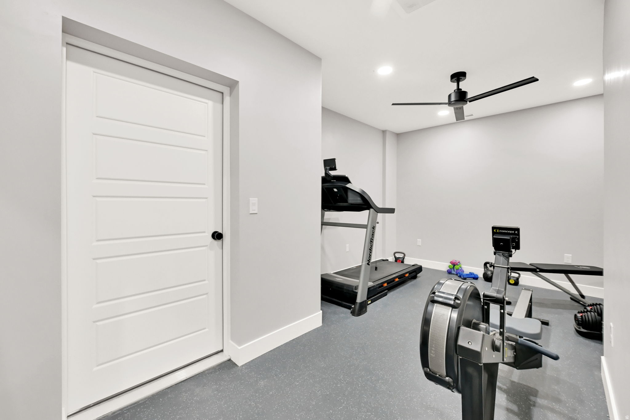 BEACON POINTE - Residential