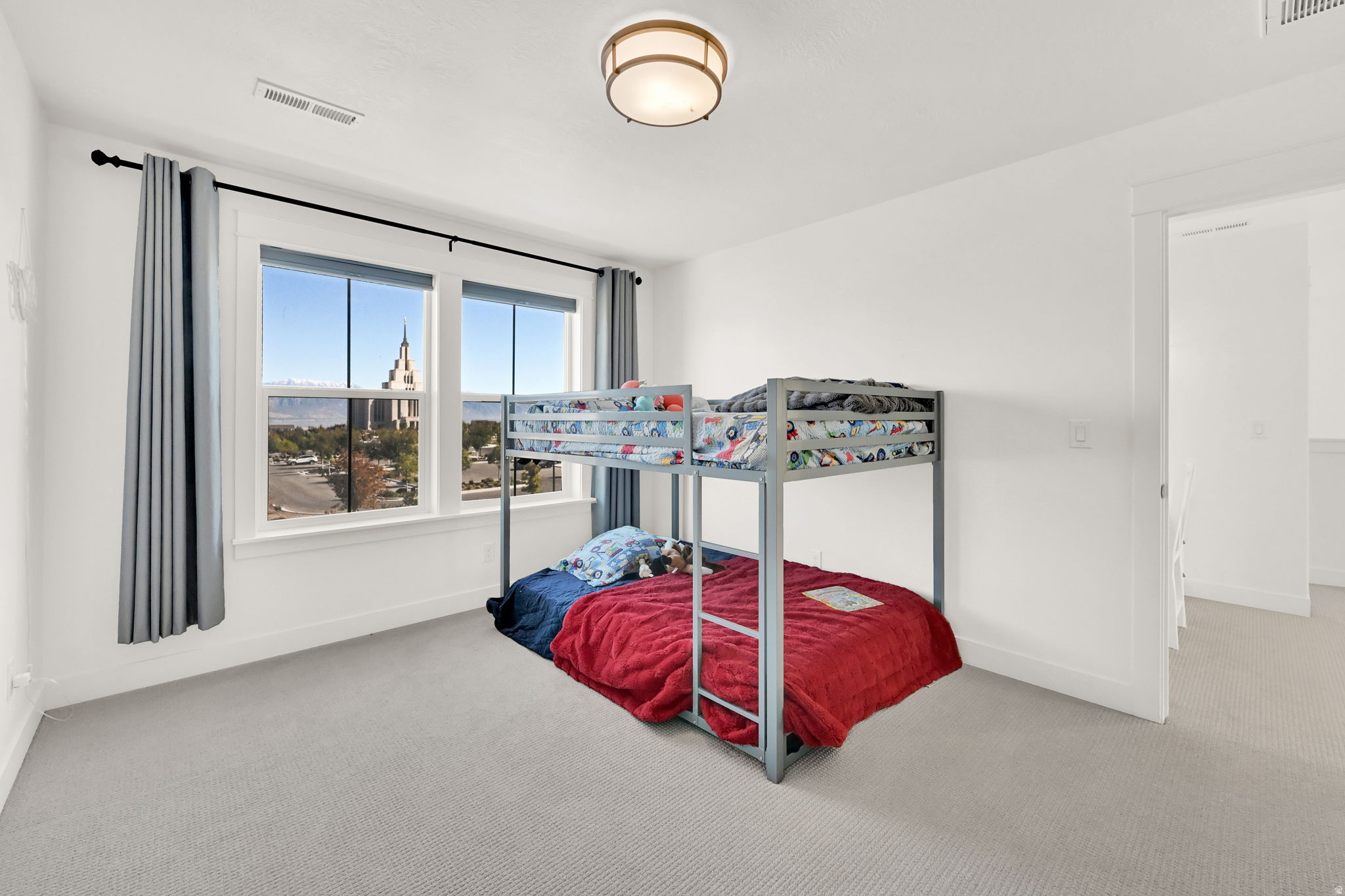 BEACON POINTE - Residential