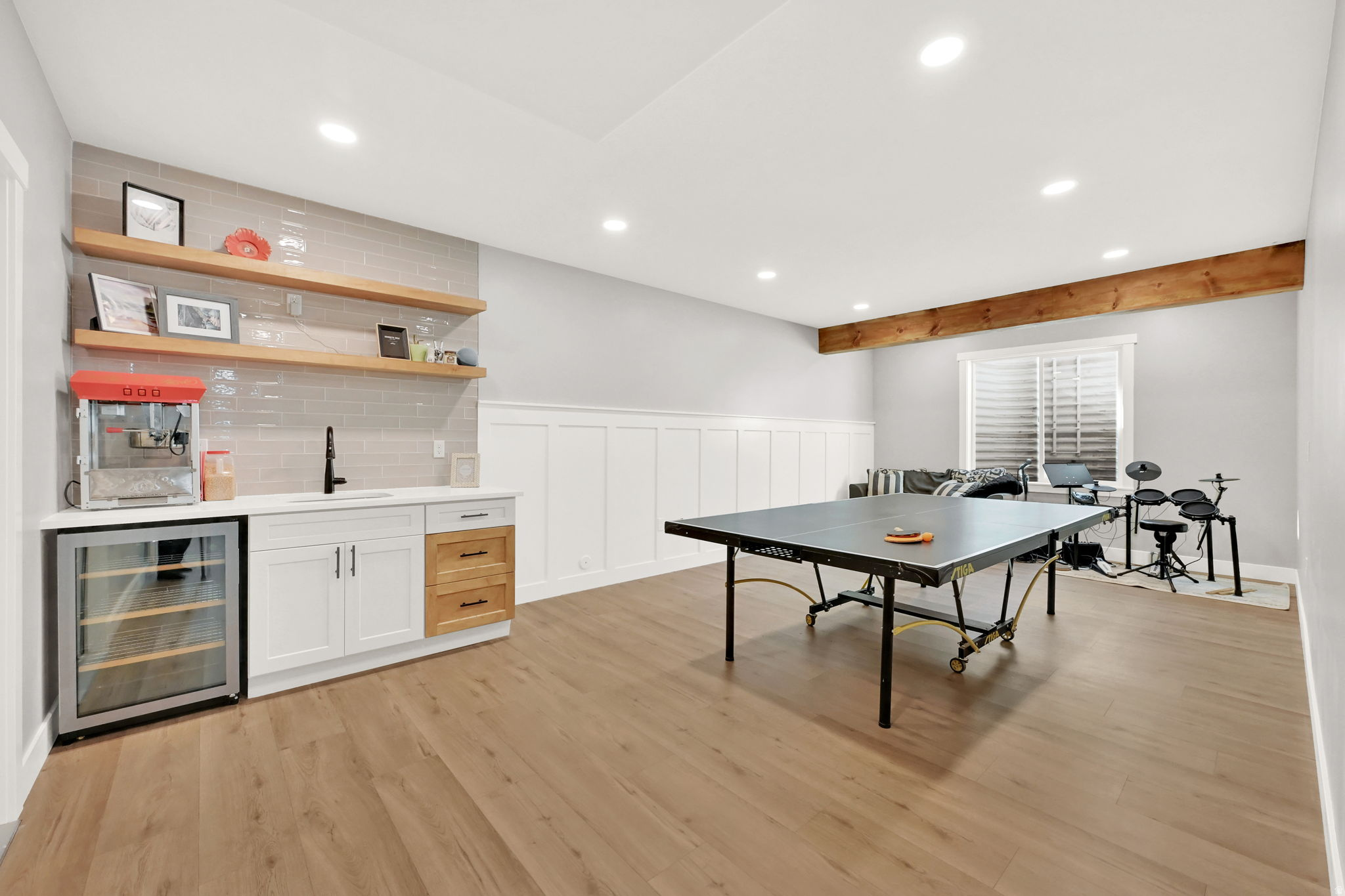 BEACON POINTE - Residential