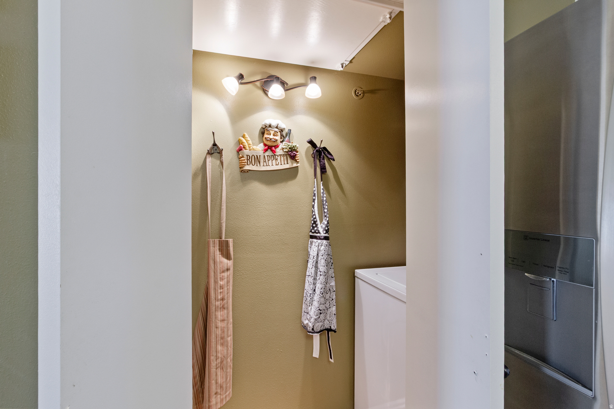 CANYON CREEK - Residential