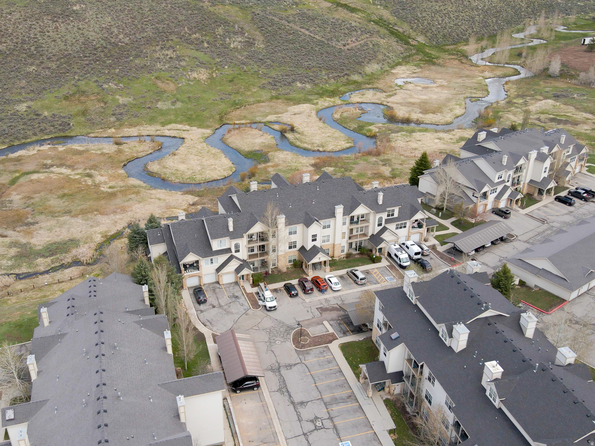 CANYON CREEK - Residential