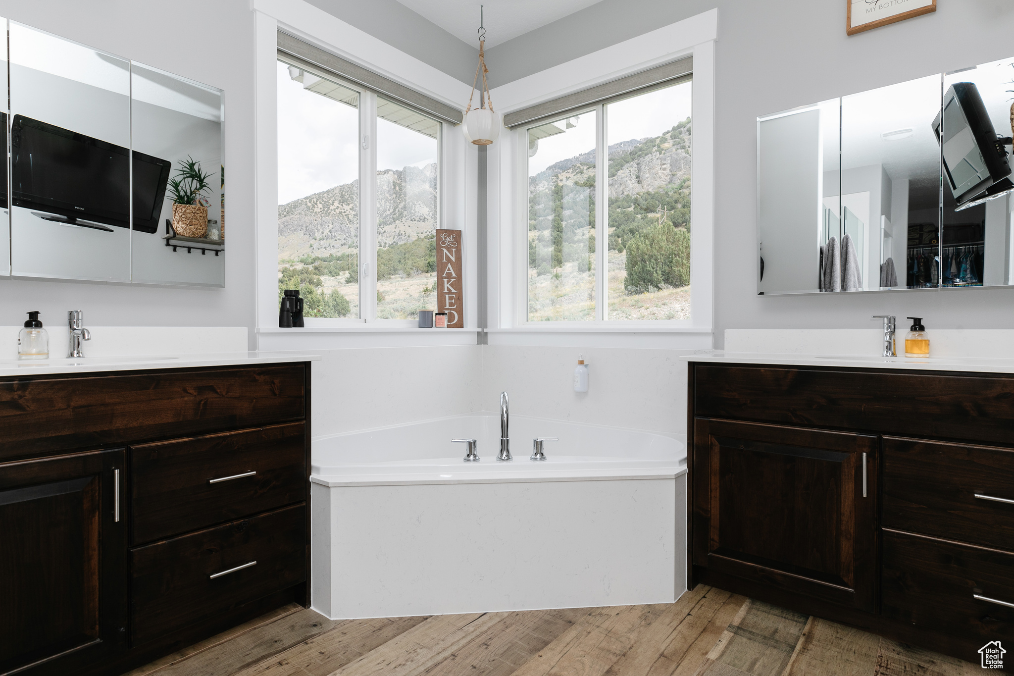 CALLS FORT ESTATES - Residential