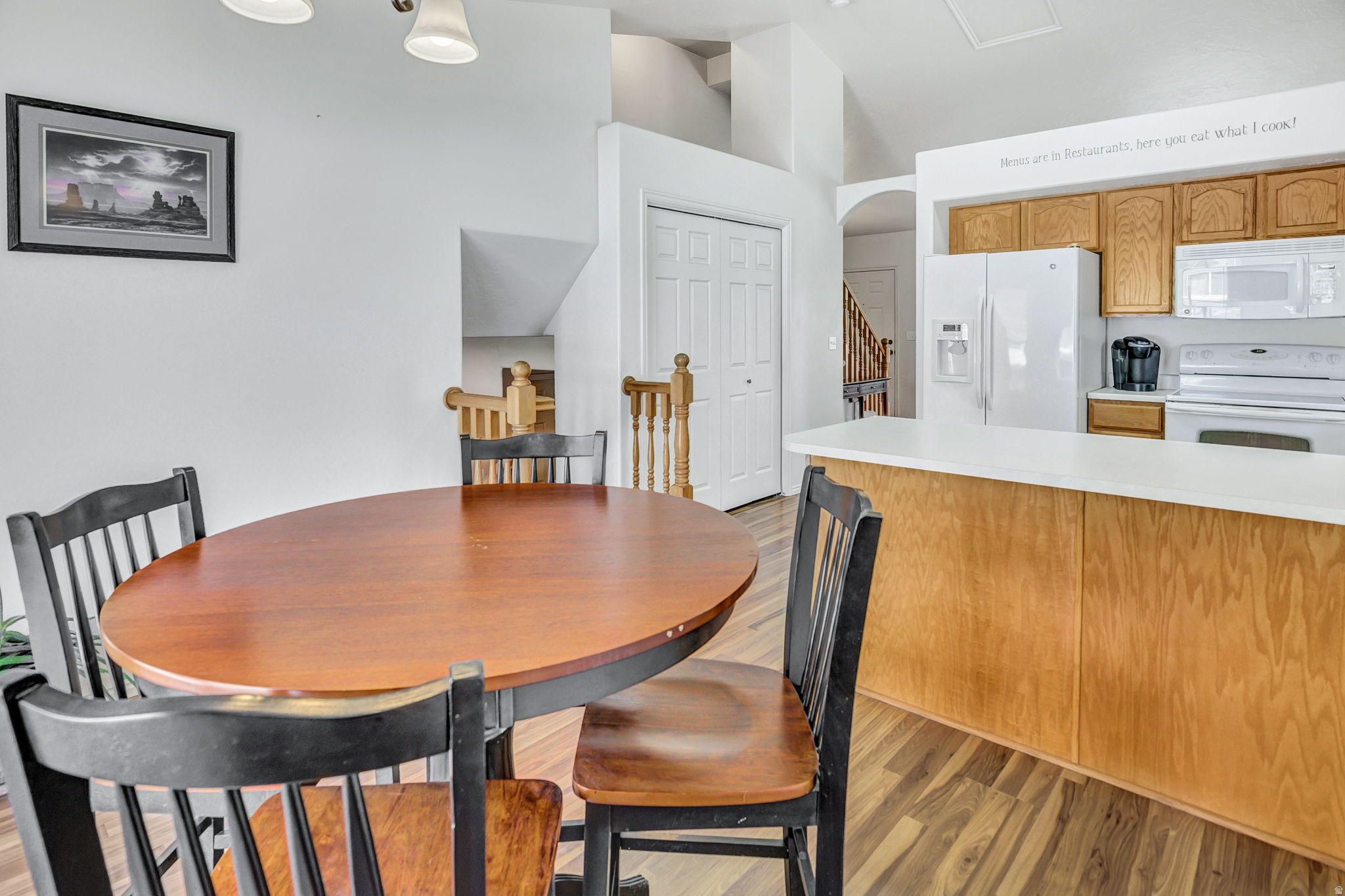 HUNTERS CROSSING - Residential