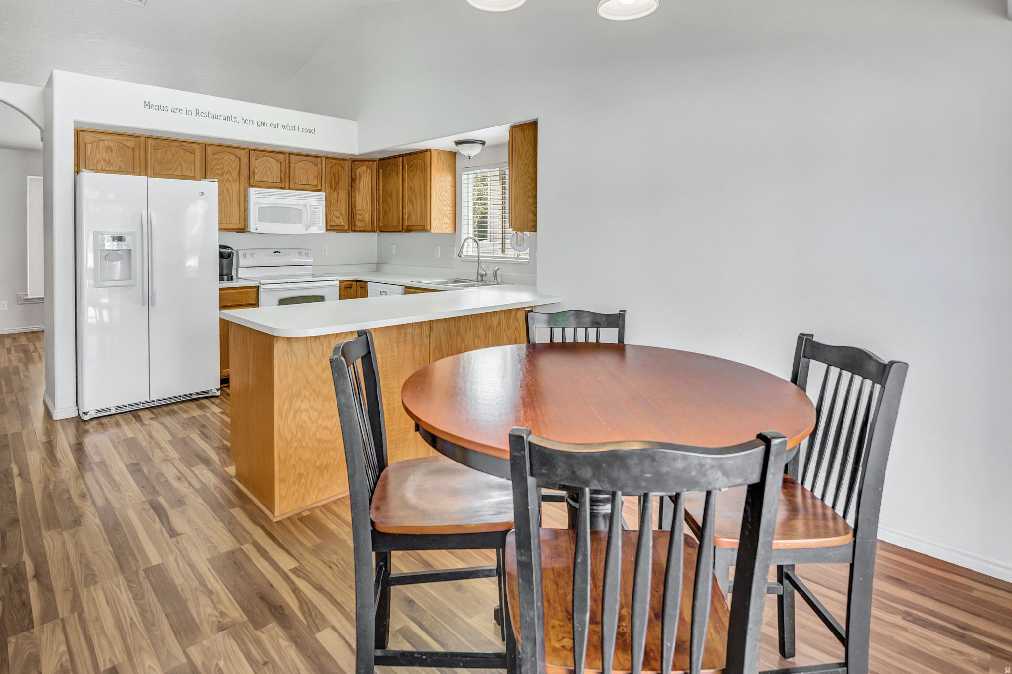 HUNTERS CROSSING - Residential
