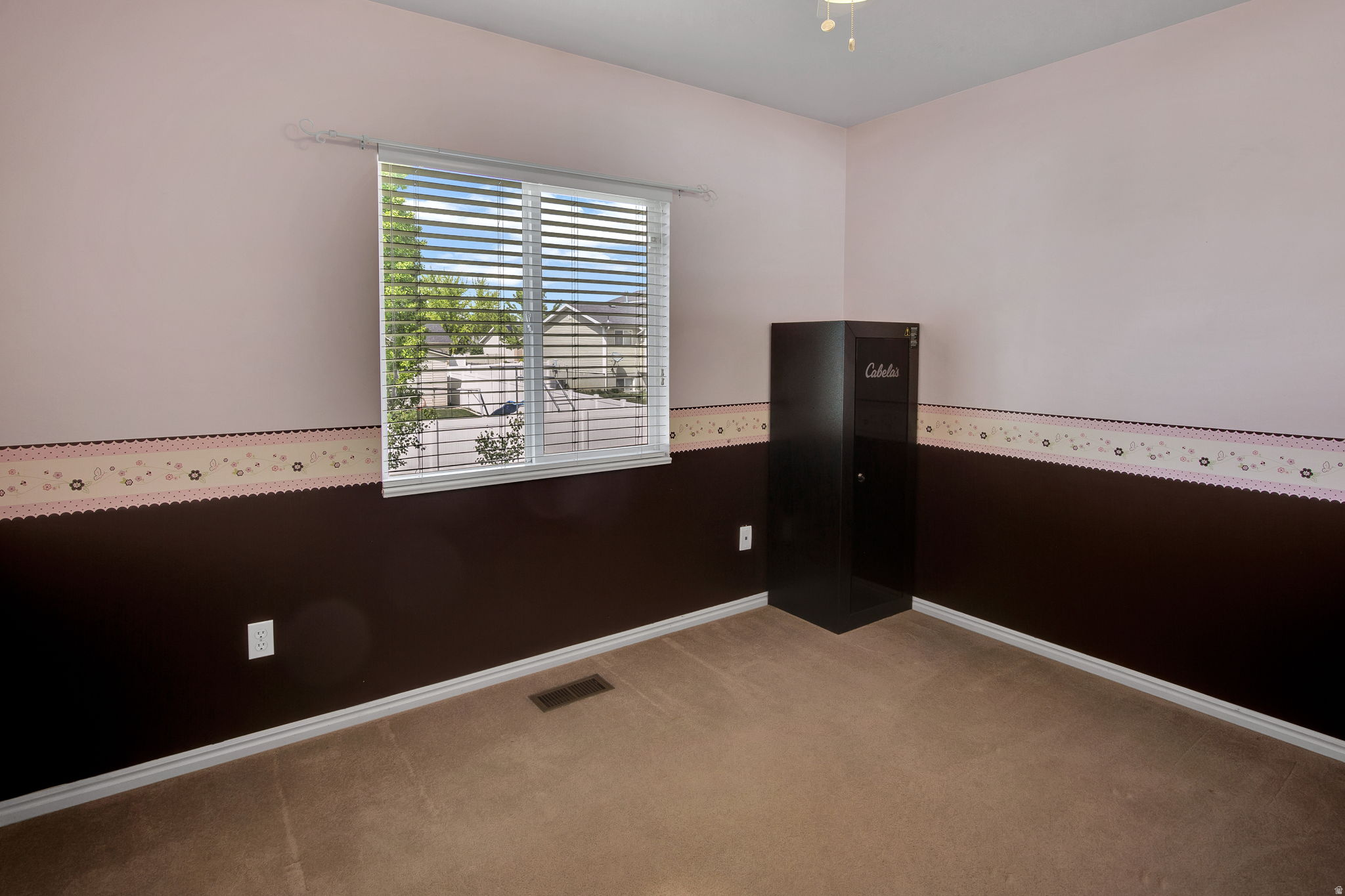 HUNTERS CROSSING - Residential