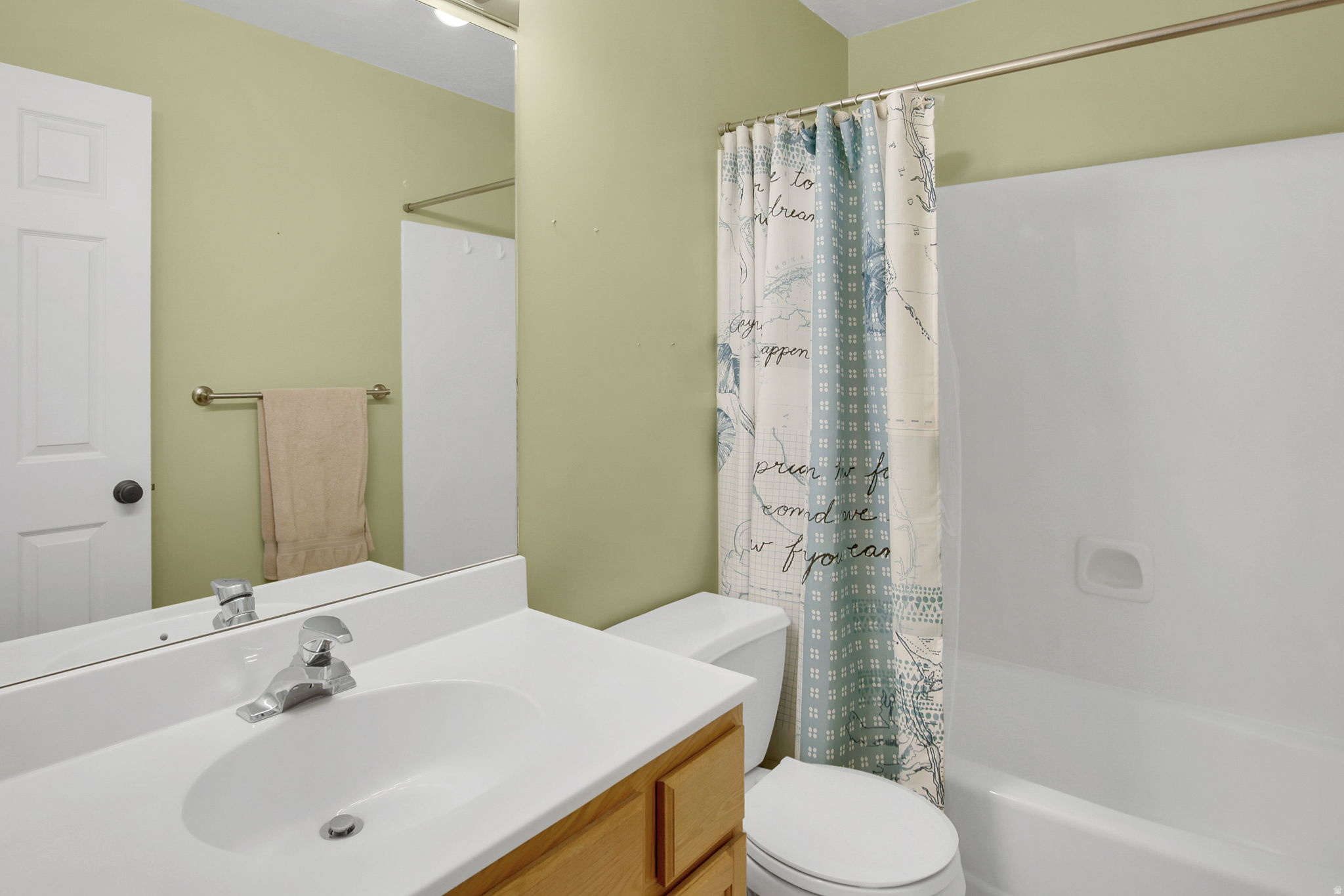 HUNTERS CROSSING - Residential