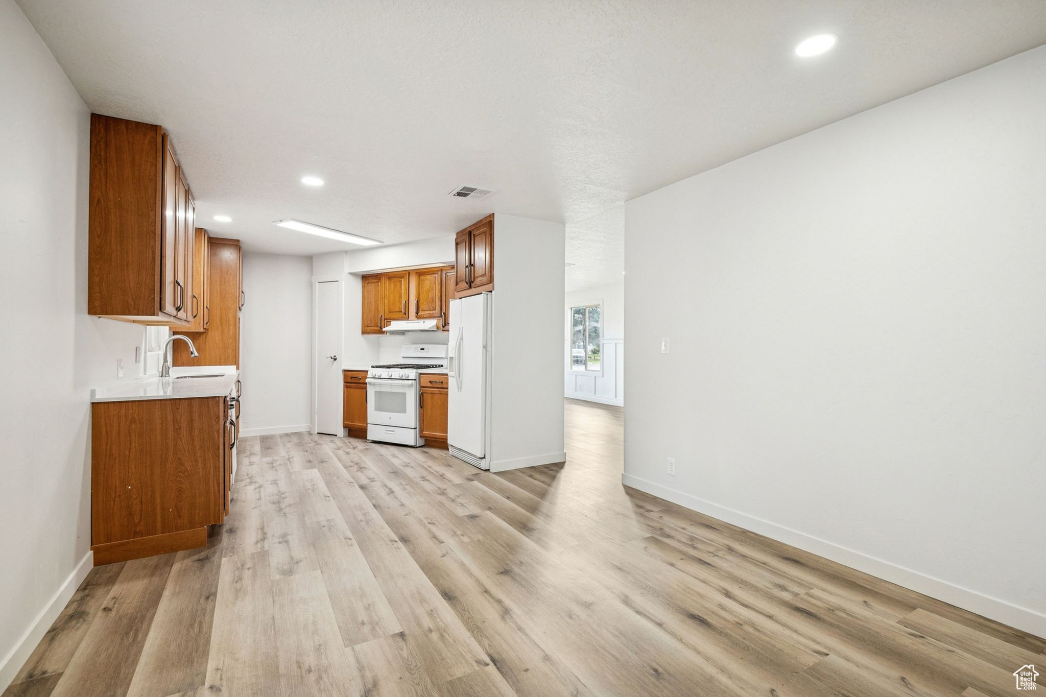 MAJESTIC MEADOWS - Residential