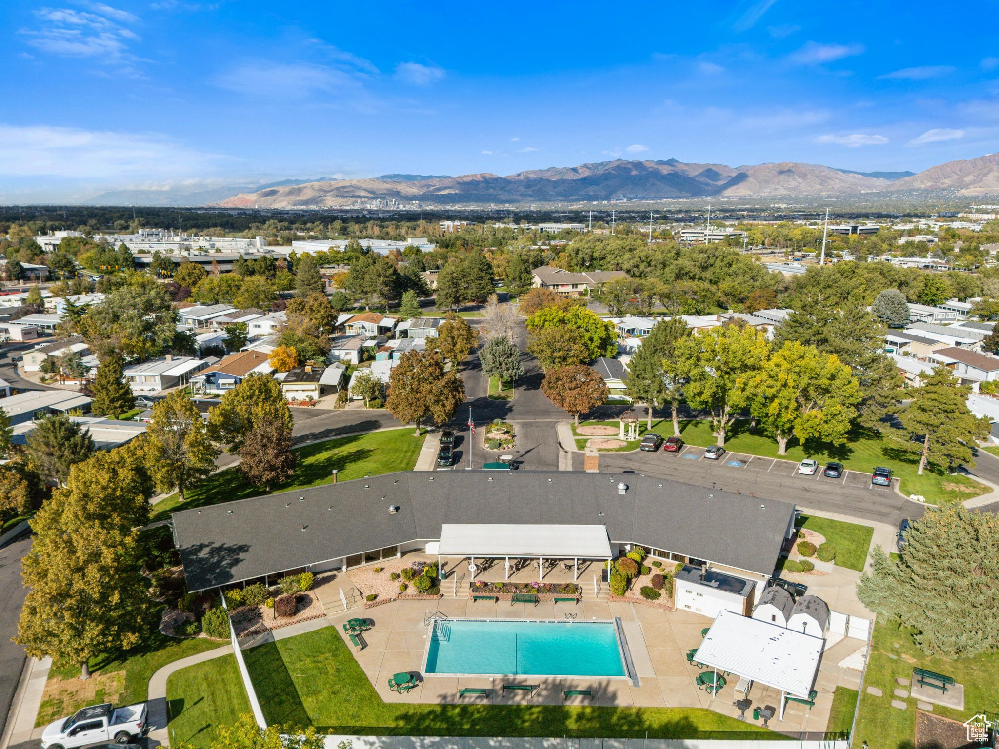 MAJESTIC MEADOWS - Residential