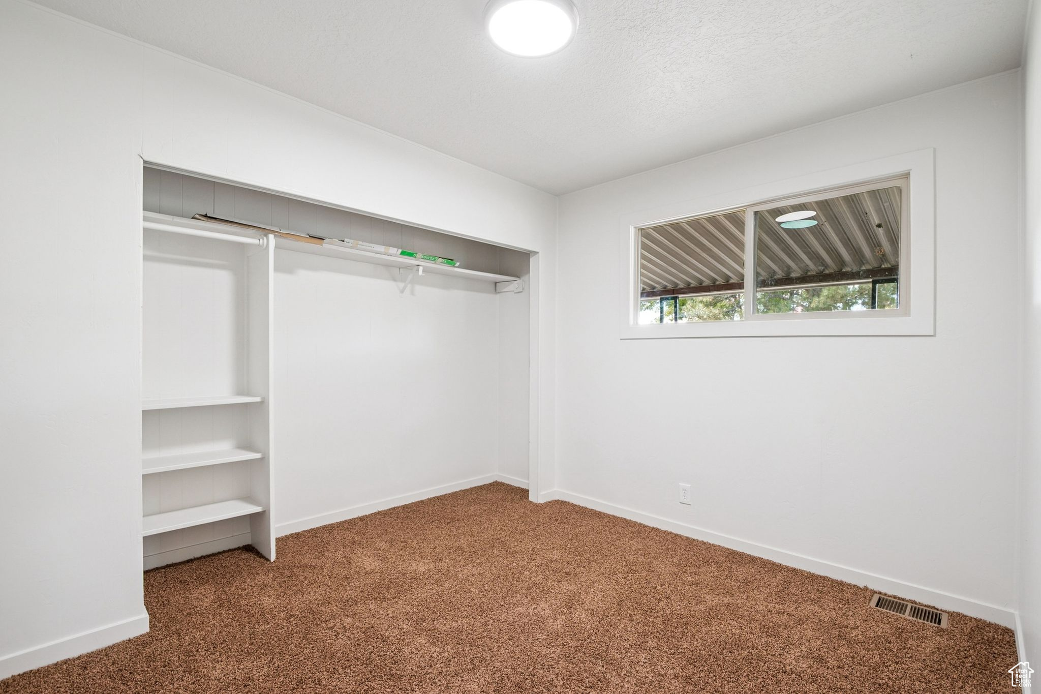 MAJESTIC MEADOWS - Residential