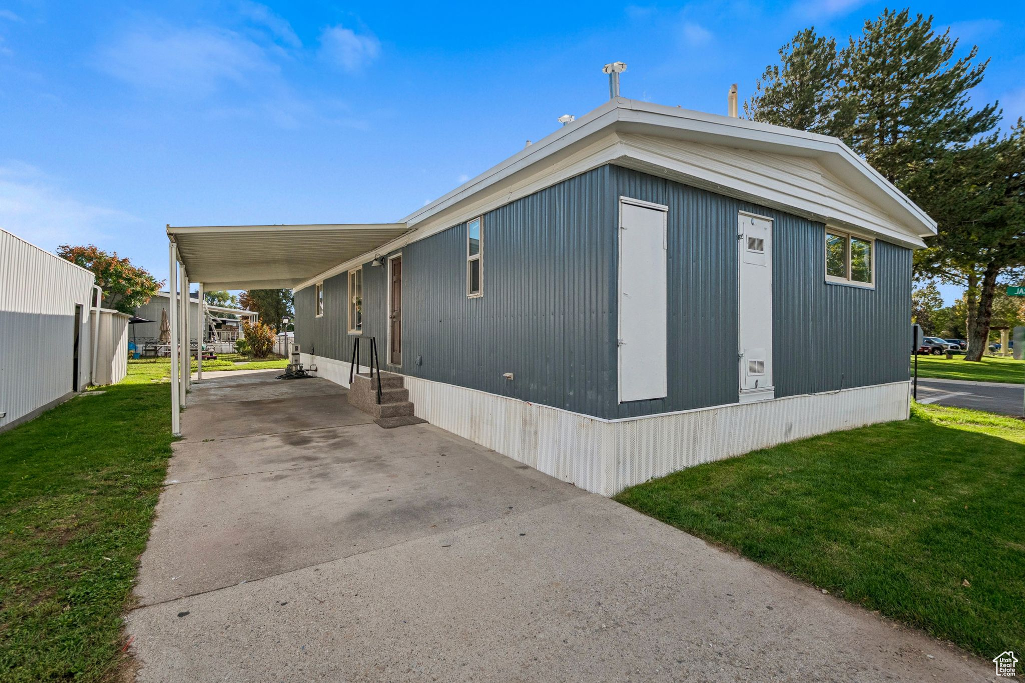 MAJESTIC MEADOWS - Residential