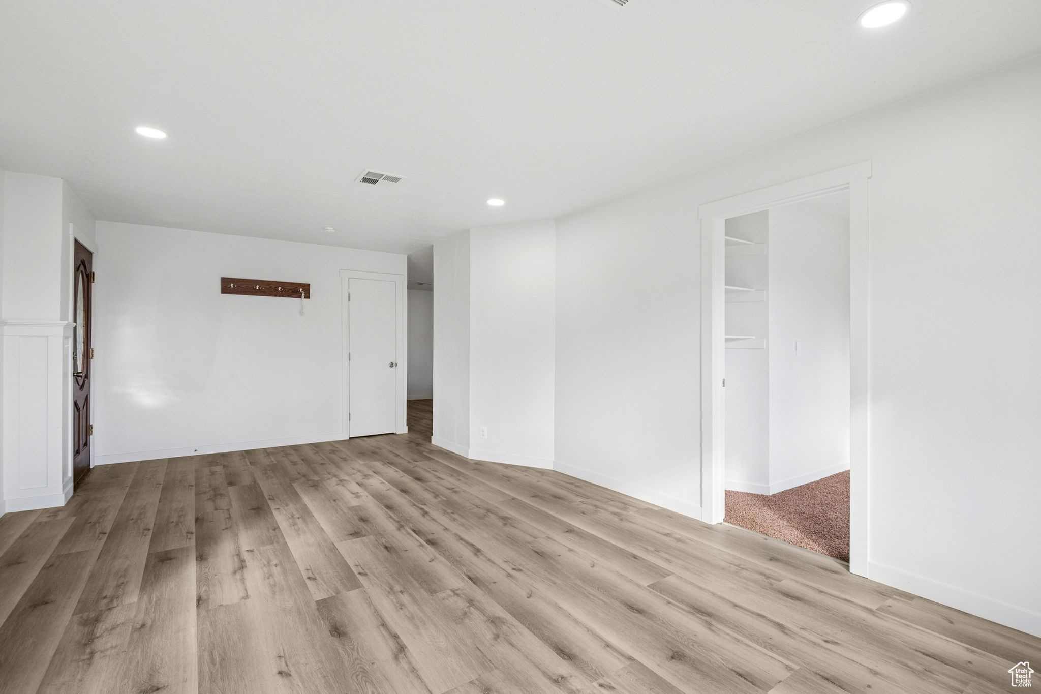 MAJESTIC MEADOWS - Residential