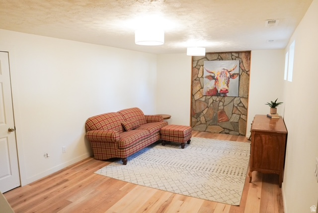 PIONEER CEDARS - Residential