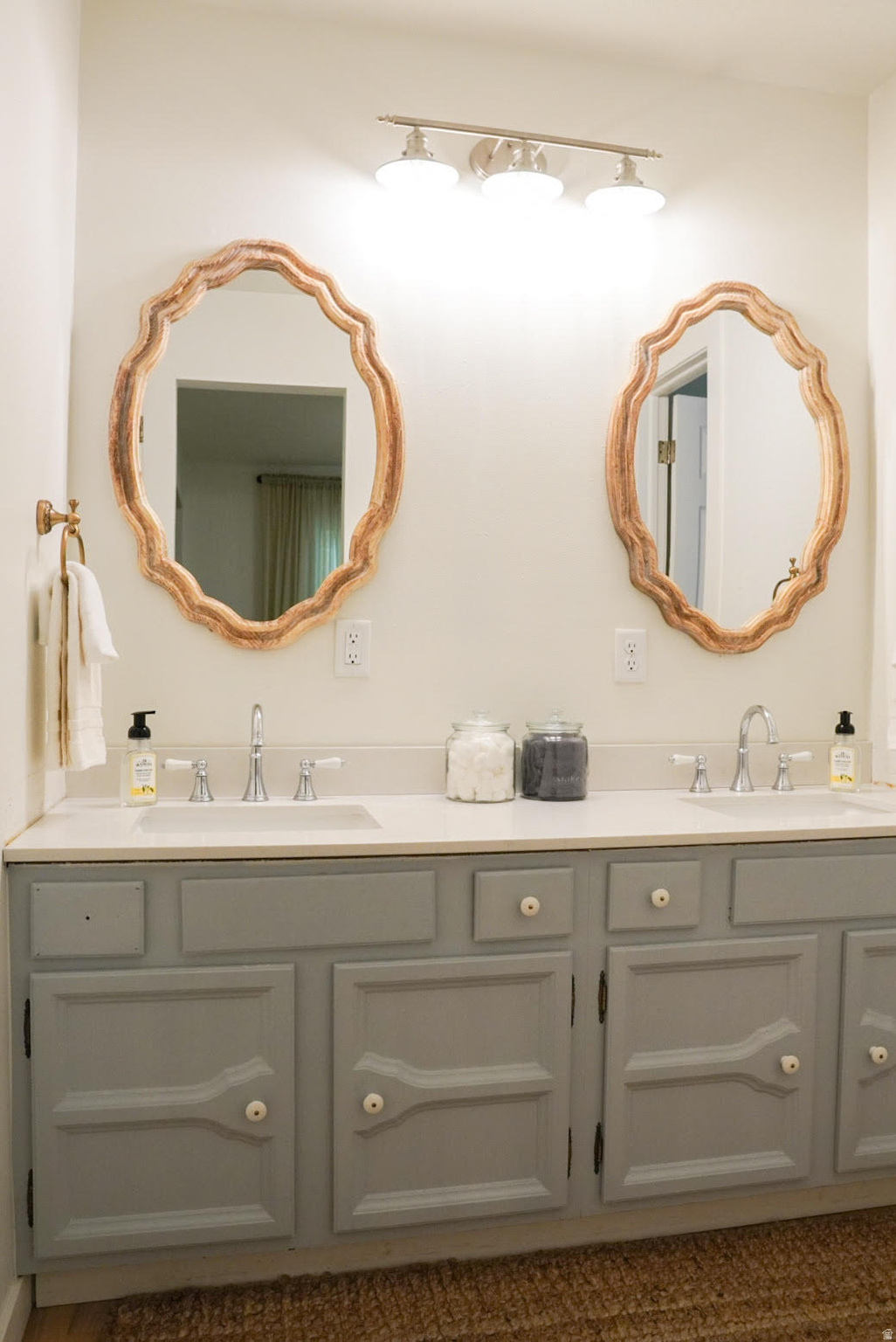 PIONEER CEDARS - Residential