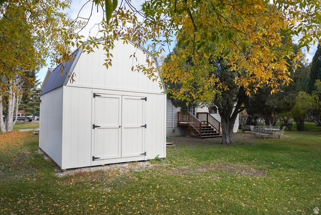 PIONEER CEDARS - Residential