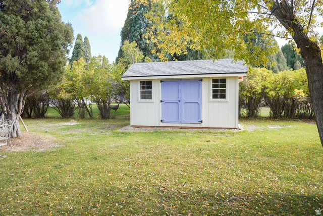 PIONEER CEDARS - Residential