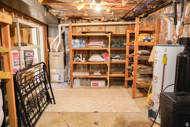 PIONEER CEDARS - Residential