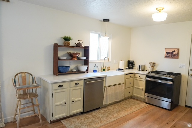 PIONEER CEDARS - Residential