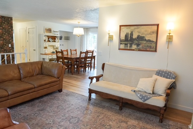 PIONEER CEDARS - Residential