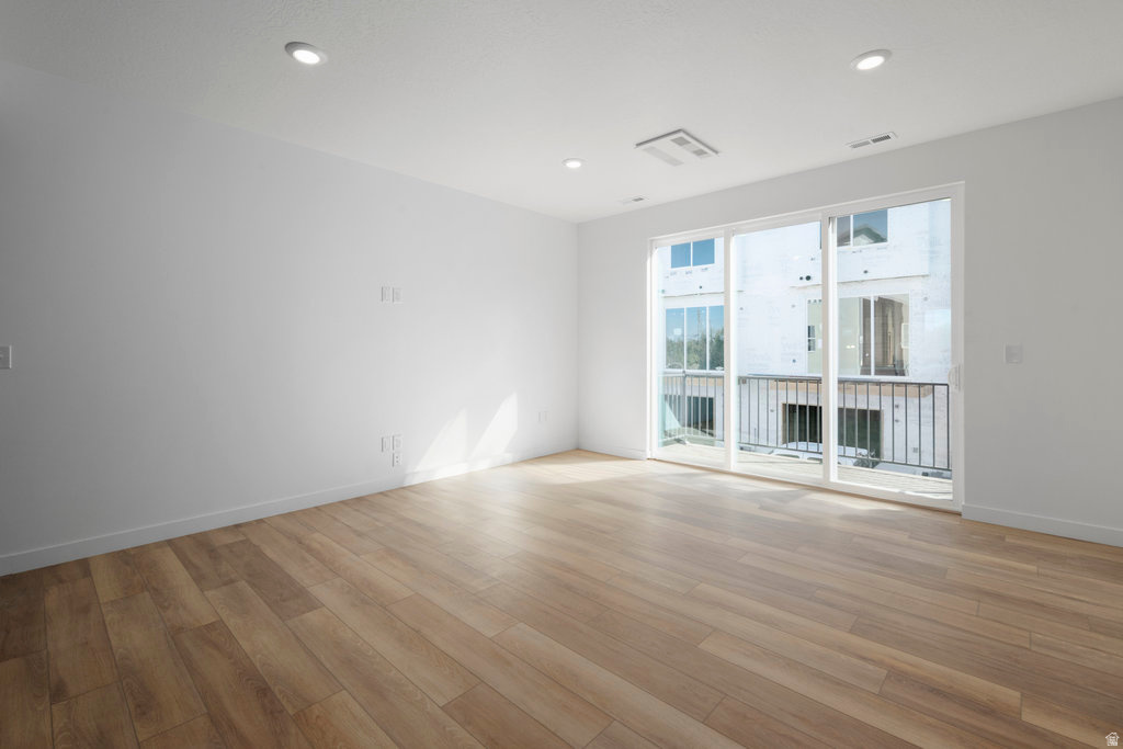 AXIS TOWNHOMES - Residential