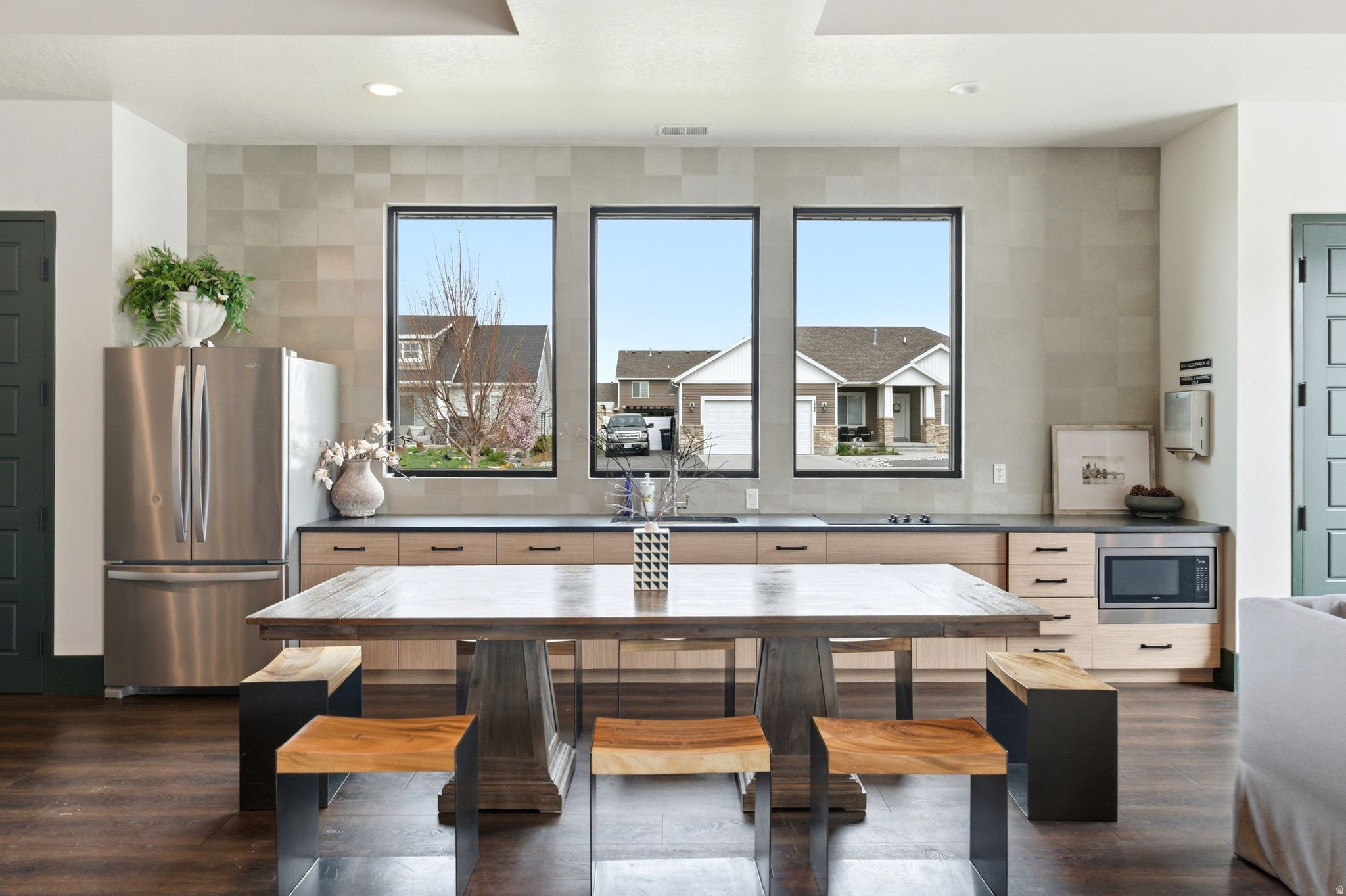 ELK MOUNTAIN - Residential