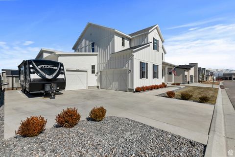 Tiny photo for 4784 W JUNIPER BEND CIR, Herriman, UT 84096 (MLS # 2071516)