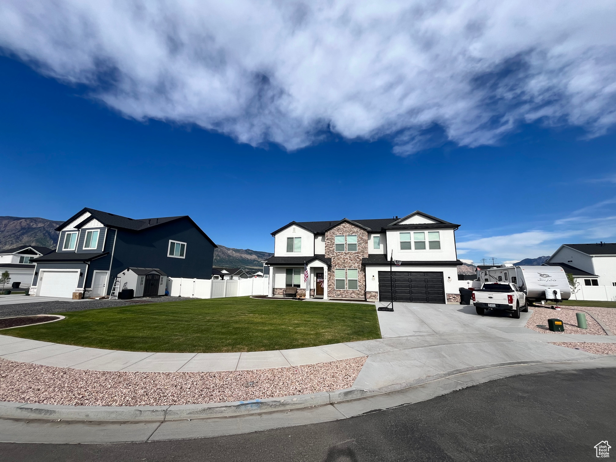 STILLCREEK - Residential