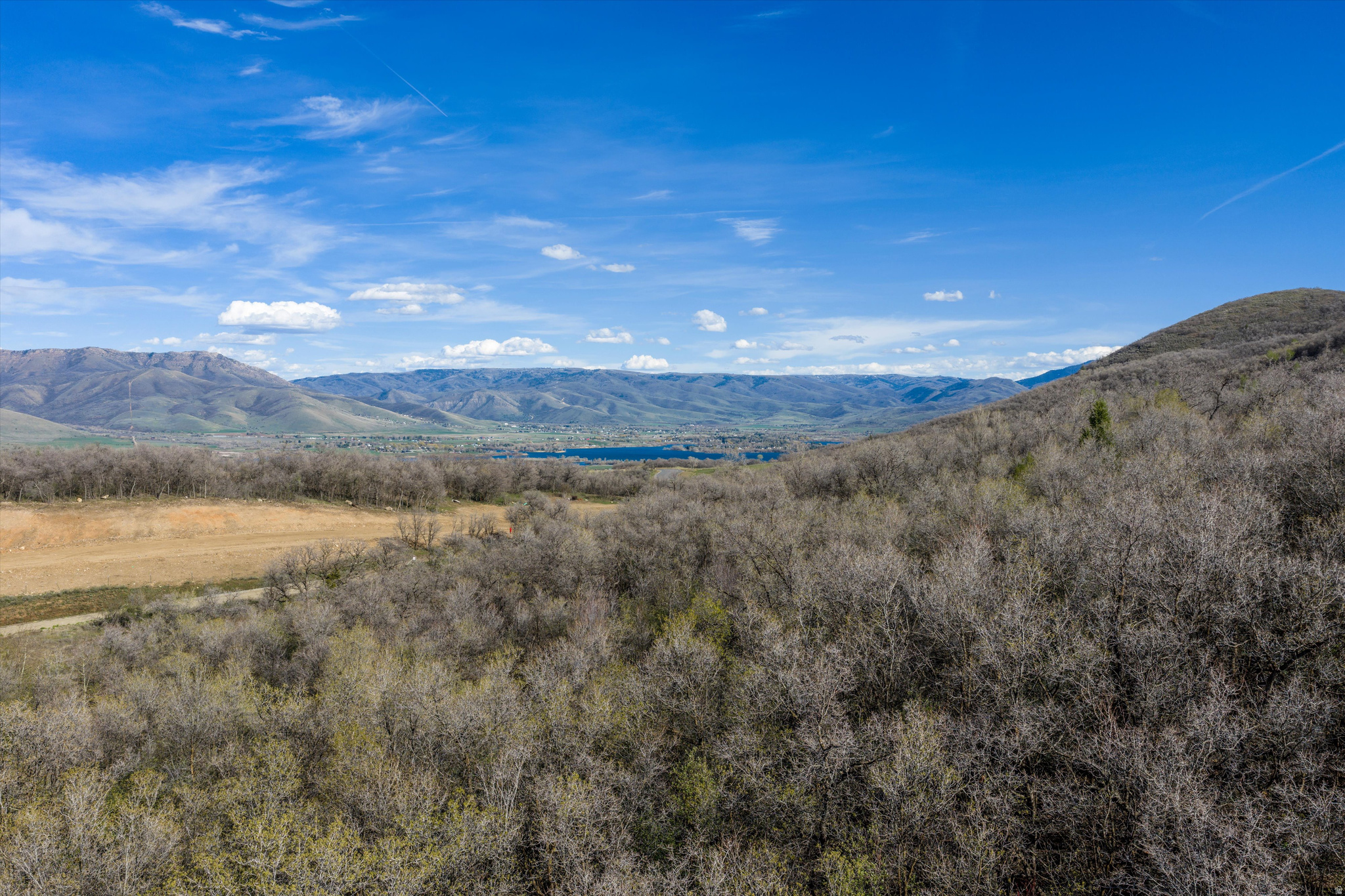 HIDDEN BROOK ESTATES - Land
