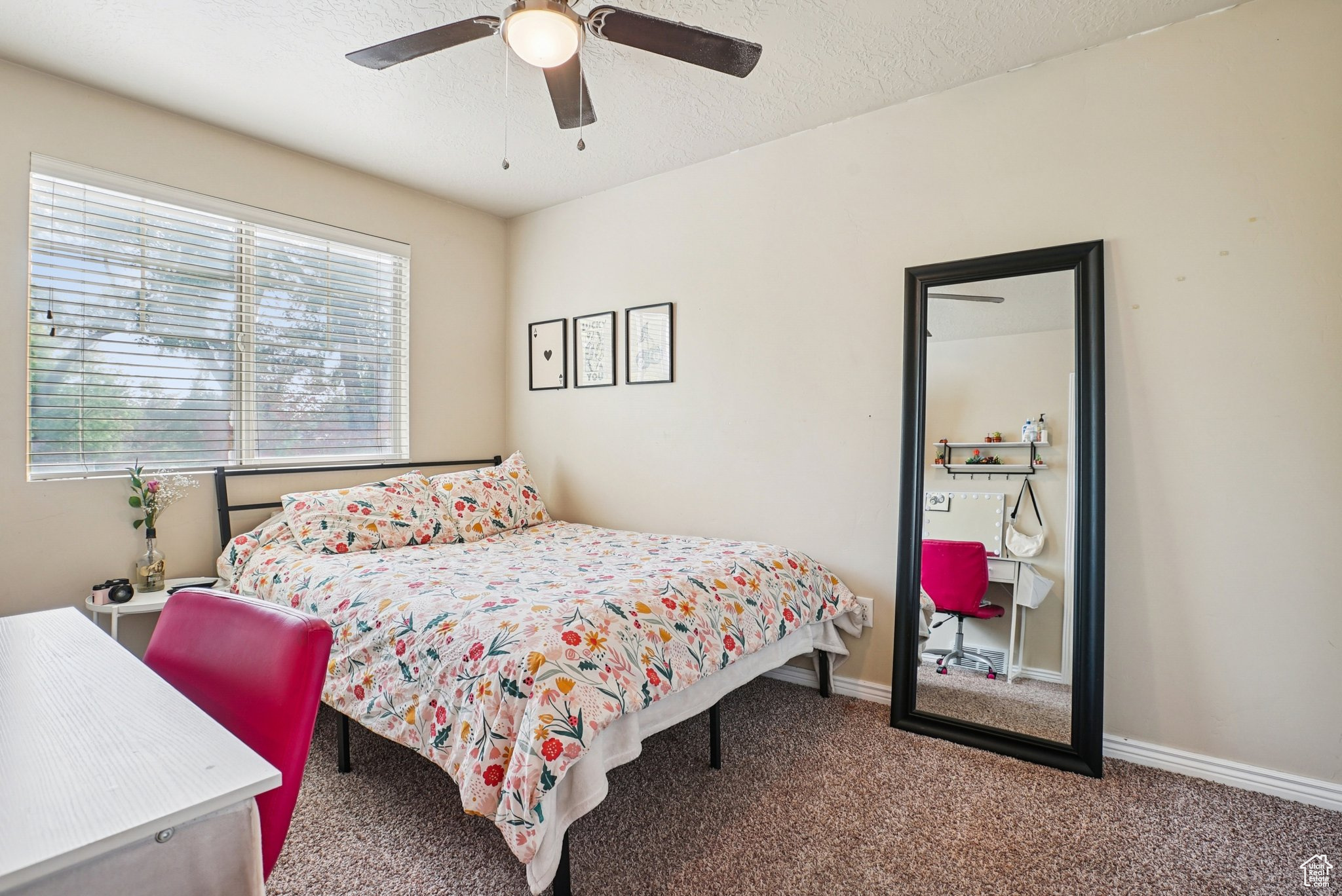 WATERSIDE - Residential