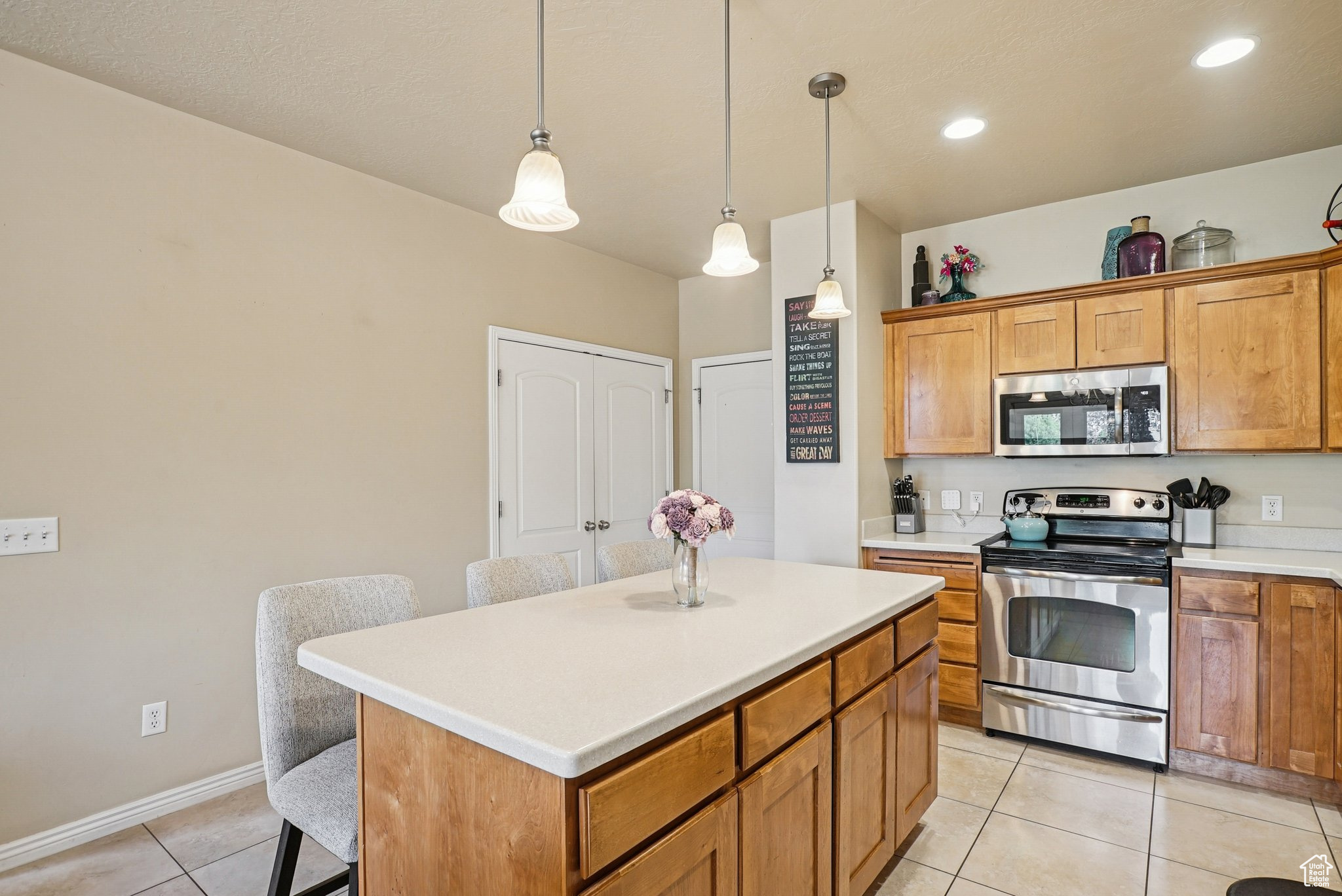 WATERSIDE - Residential