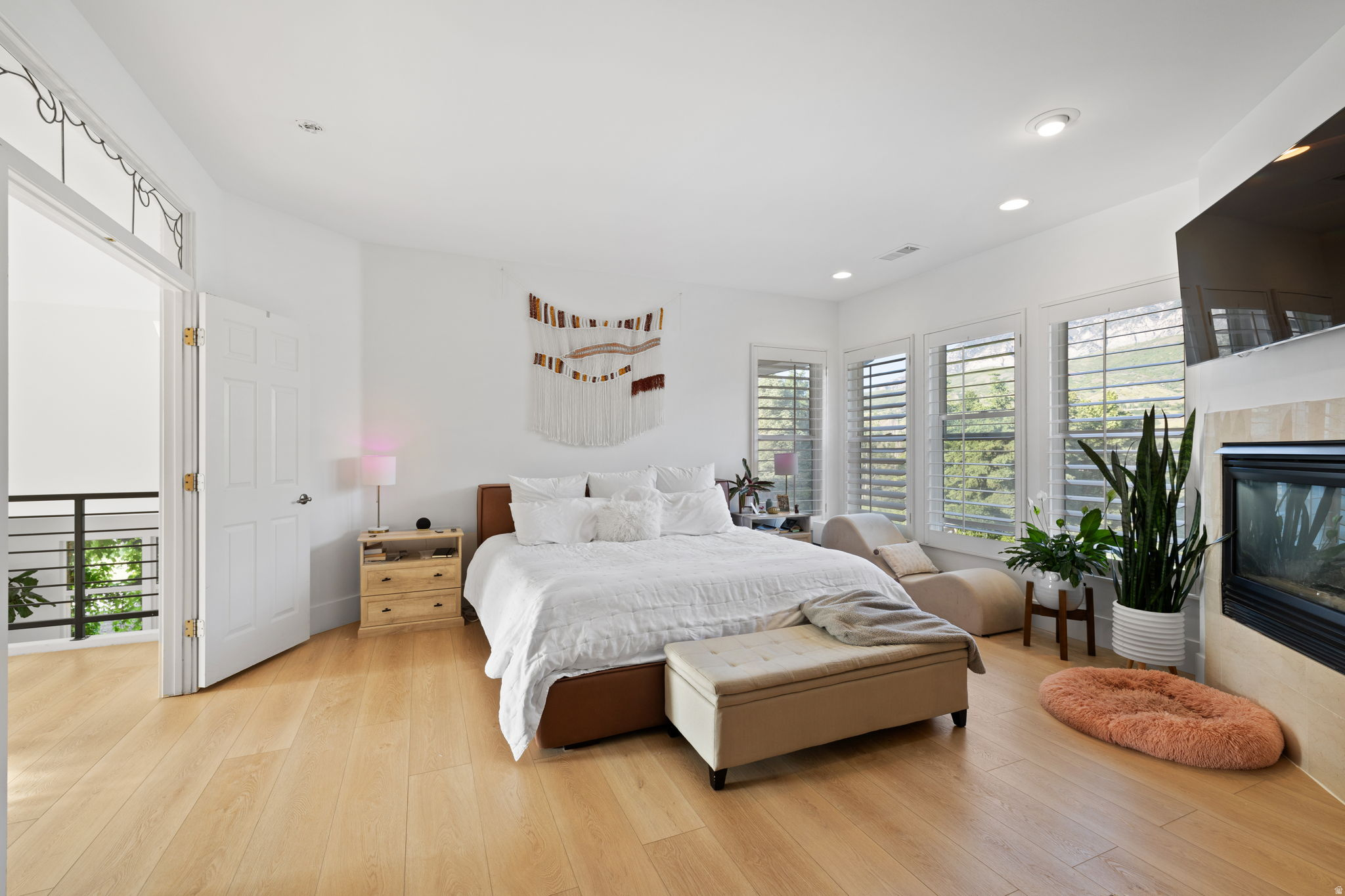 VINTAGE - Residential