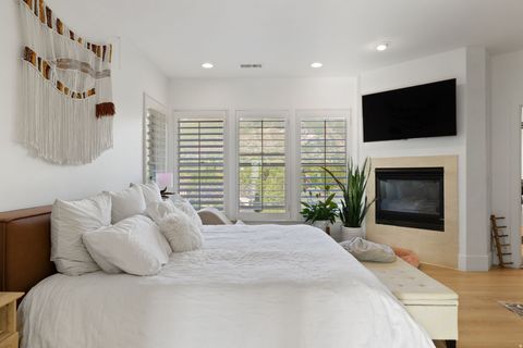 Tiny photo for 4394 S STAFFORD CT, Provo, UT 84604 (MLS # 2153505)